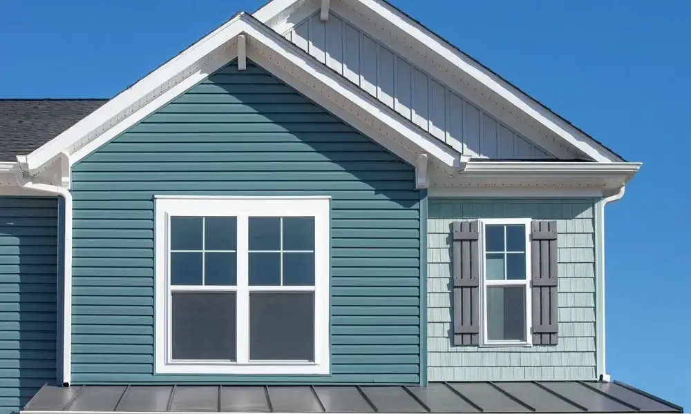 Roof repair and inspection services in Walker